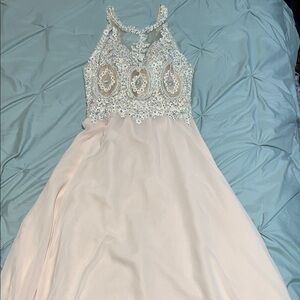 Elegant Pink Lace Evening Dress